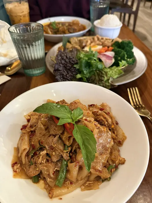 Mitr Thai Restaurant Picture 6