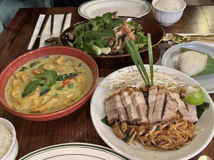 Mitr Thai Restaurant Picture 1