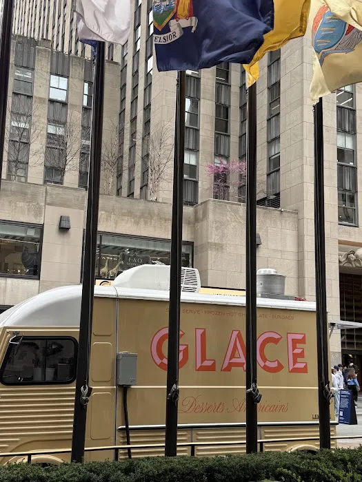 Glace Rockefeller Center Picture 6