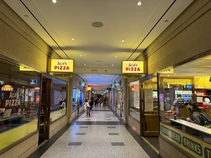 Ace's Pizza Rock Center Picture 3