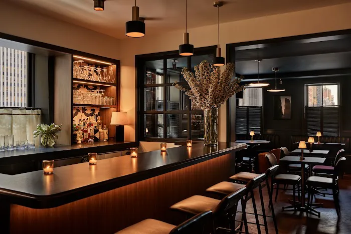 Pebble Bar Picture 5