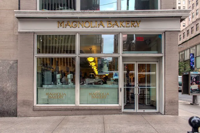 Magnolia Bakery - Rockefeller Center Picture 6