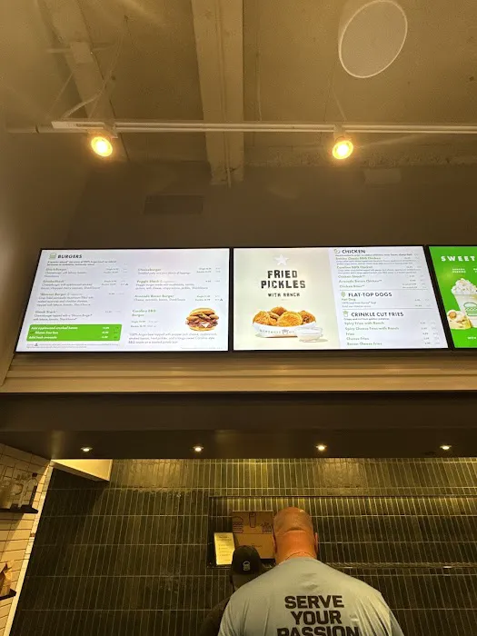 Shake Shack Rockefeller Center Picture 7