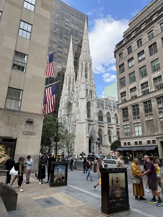 Shake Shack Rockefeller Center Picture 8