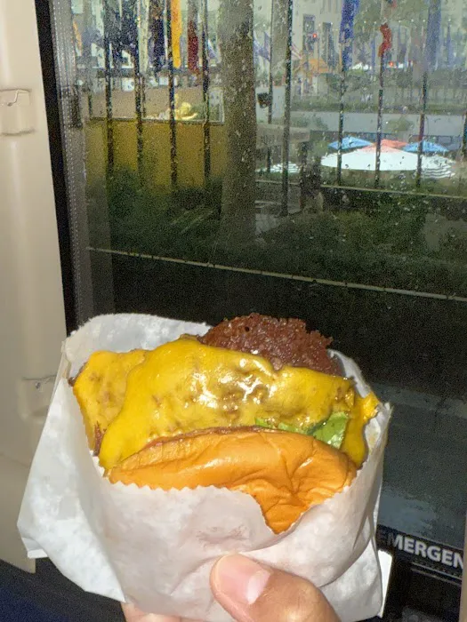 Shake Shack Rockefeller Center Picture 2