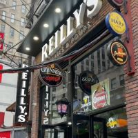 Reilly's Plates & Pours ico