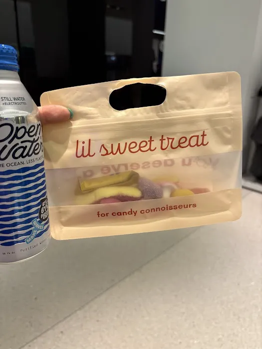 lil sweet treat Picture 4