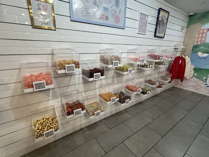 lil sweet treat Picture 10