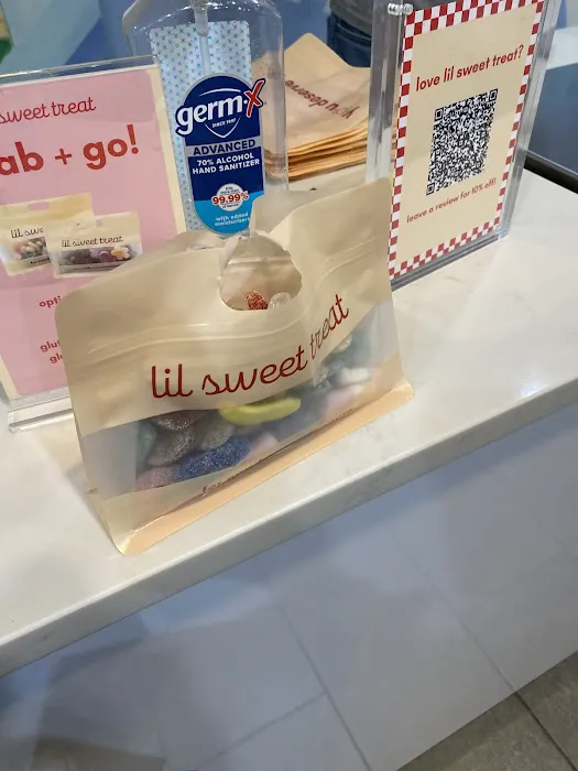 lil sweet treat Picture 7