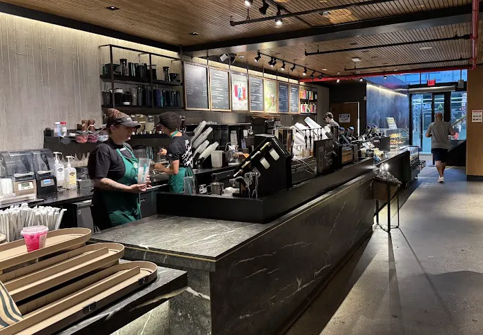 Starbucks Picture 5