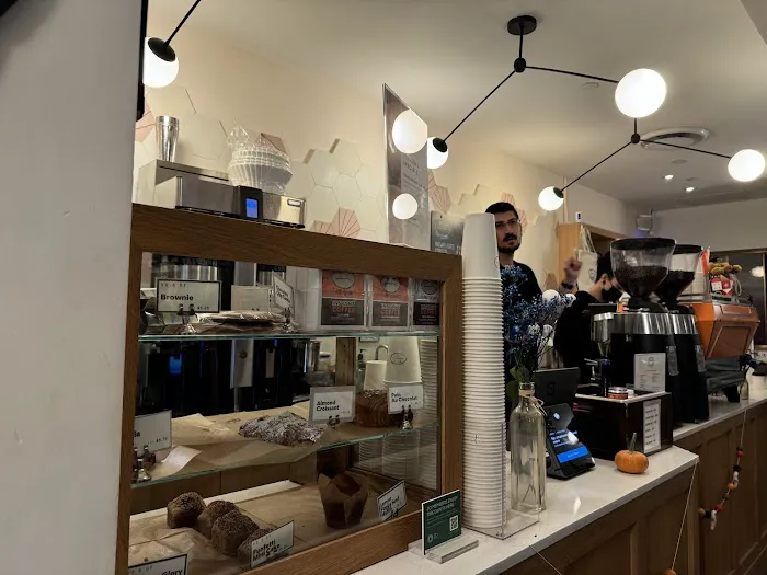 Cafe Grumpy - Rockefeller Center Picture 10
