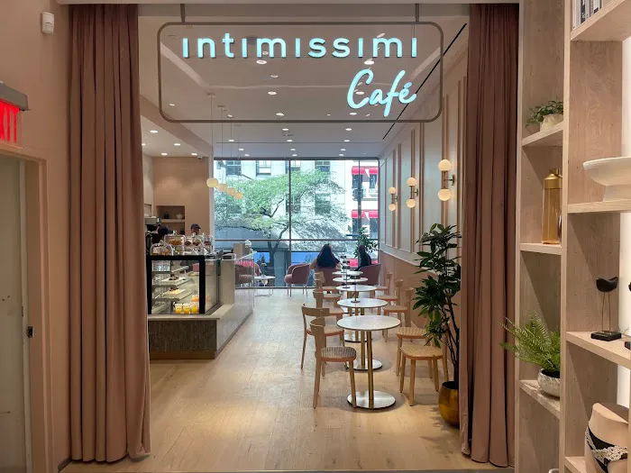 Intimissimi cafe' by DELL'ARIA Picture 3