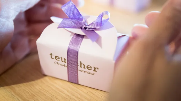 Teuscher Fifth Avenue Picture 7