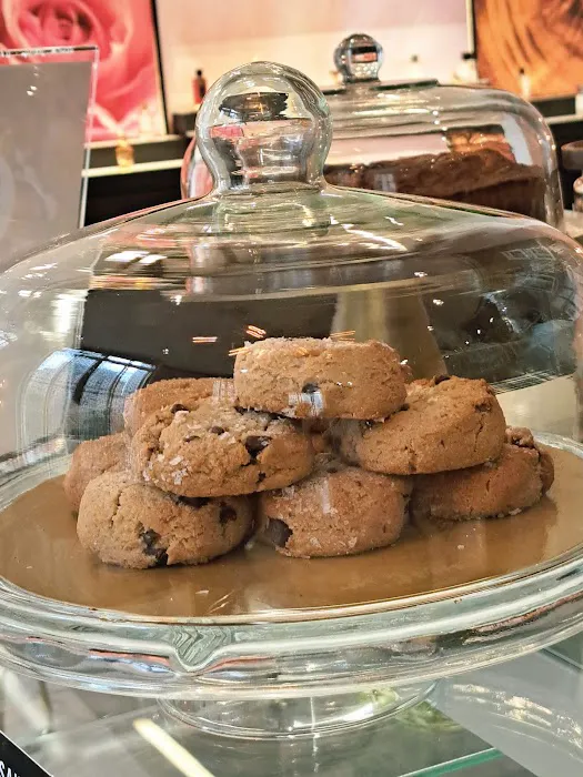 Café at Saks Picture 6