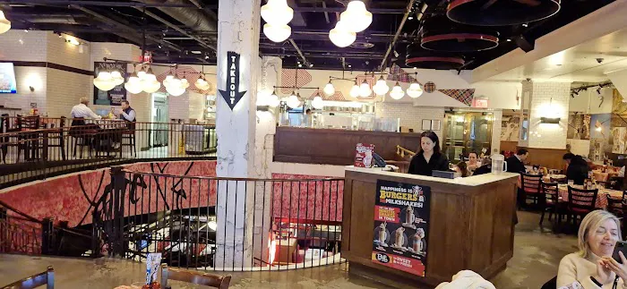 Bill's Bar & Burger Picture 8