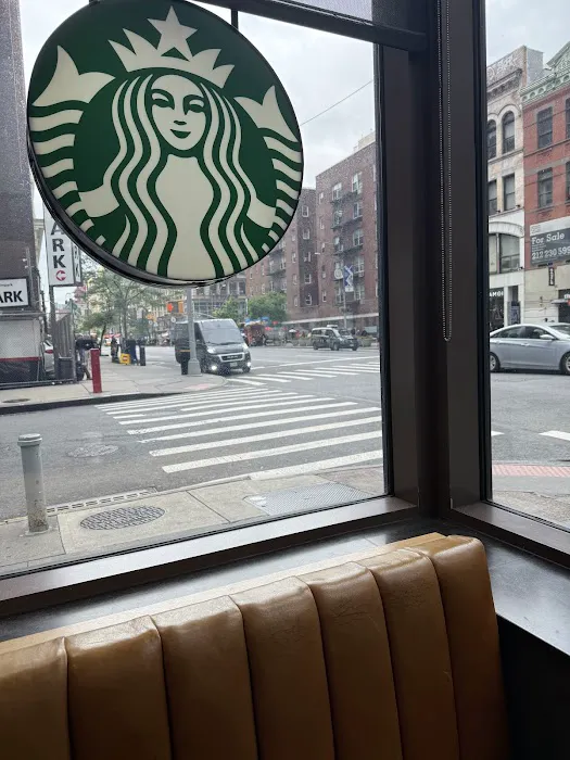 Starbucks Picture 7