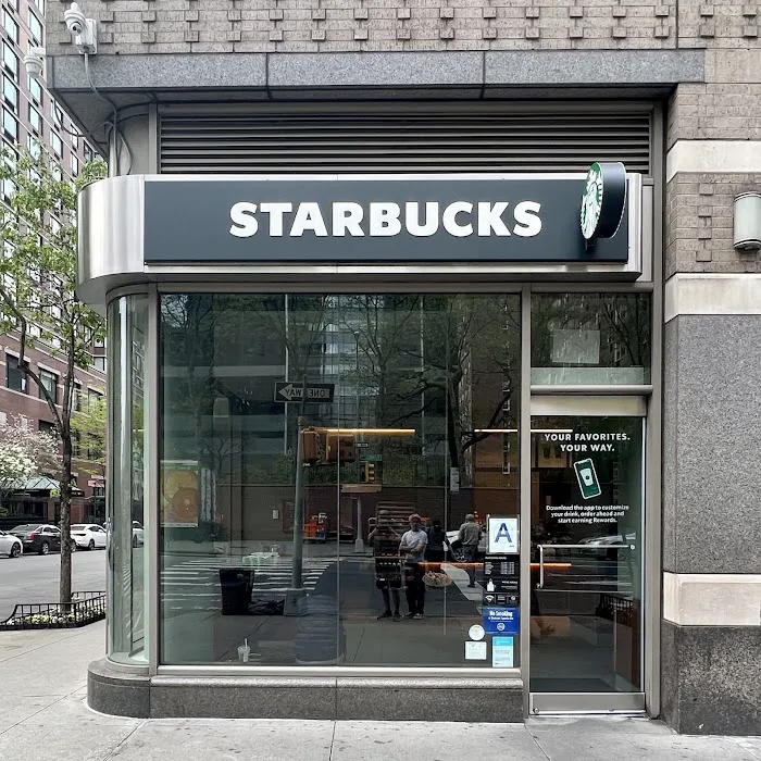 Starbucks Picture 10