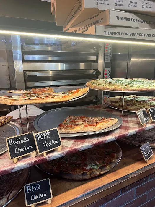 Pop's Pizzas Picture 6