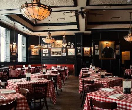 P.J. Clarke's Lincoln Square