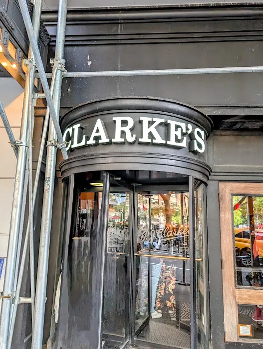 P.J. Clarke's Lincoln Square Picture 4