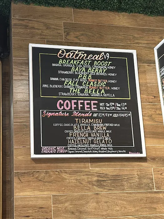 Baya Bar - Acai & Smoothie Shop Picture 6