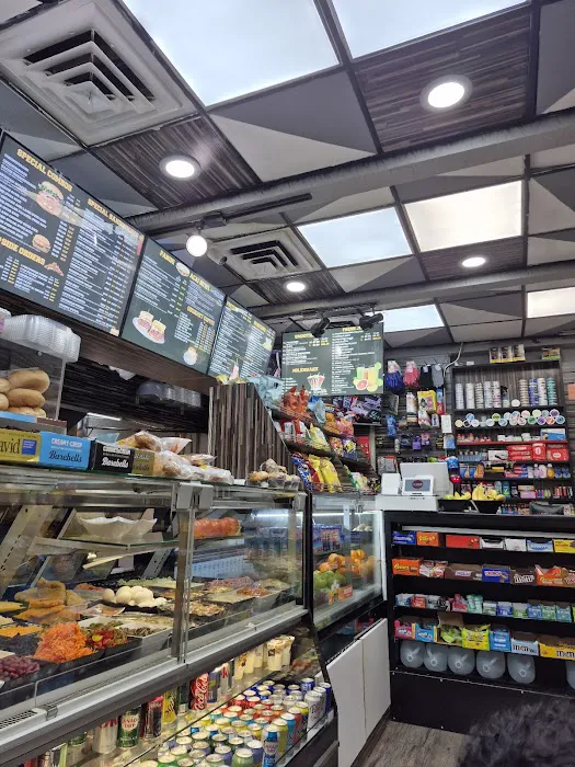 Lucky Cheese Deli Picture 4