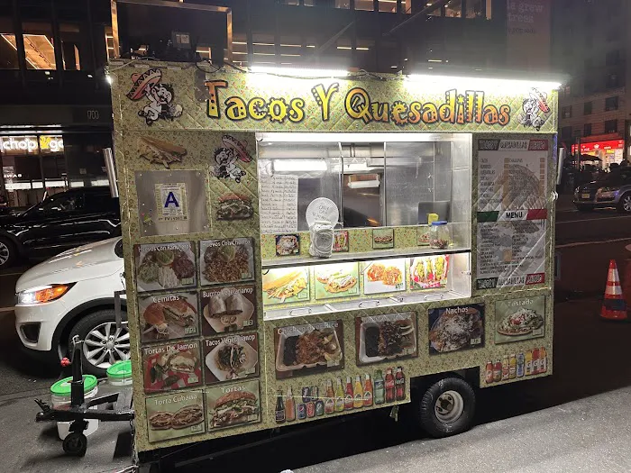 Tacos y Quesadillas México (Food Truck) Picture 10