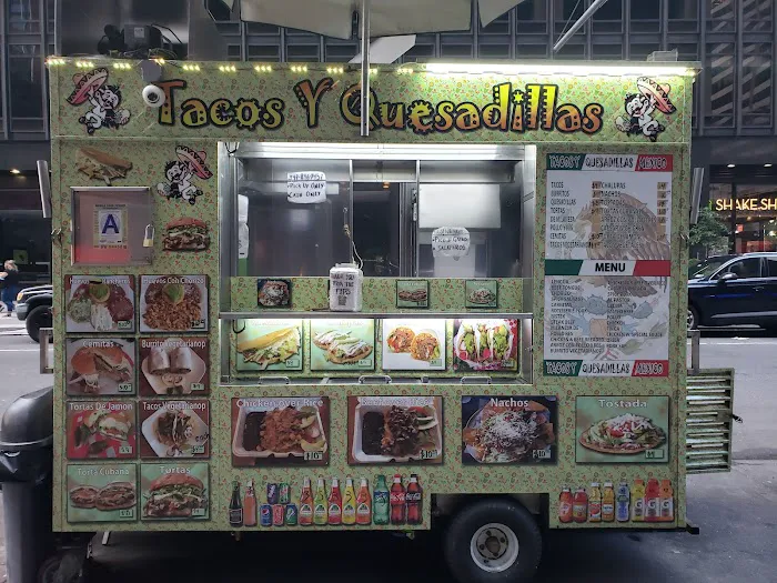 Tacos y Quesadillas México (Food Truck) Picture 8