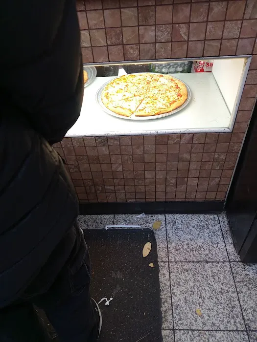 Dollar Slice Pizza Picture 7