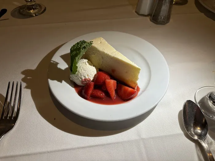 Gallagher’s Steakhouse NYC Picture 3