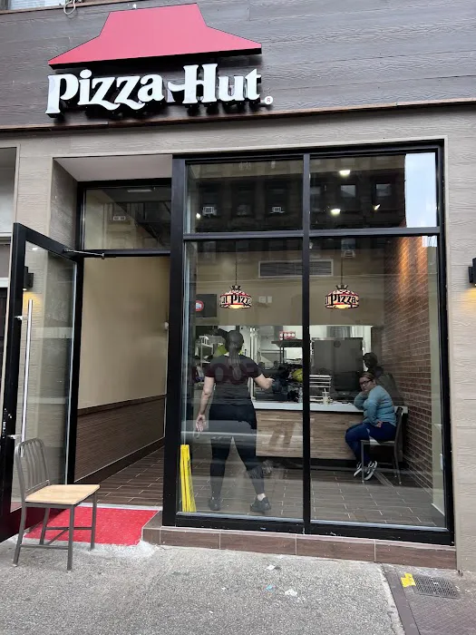 Pizza Hut Picture 3
