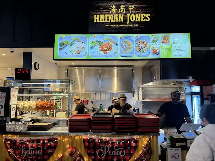 Hainan Jones Picture 9