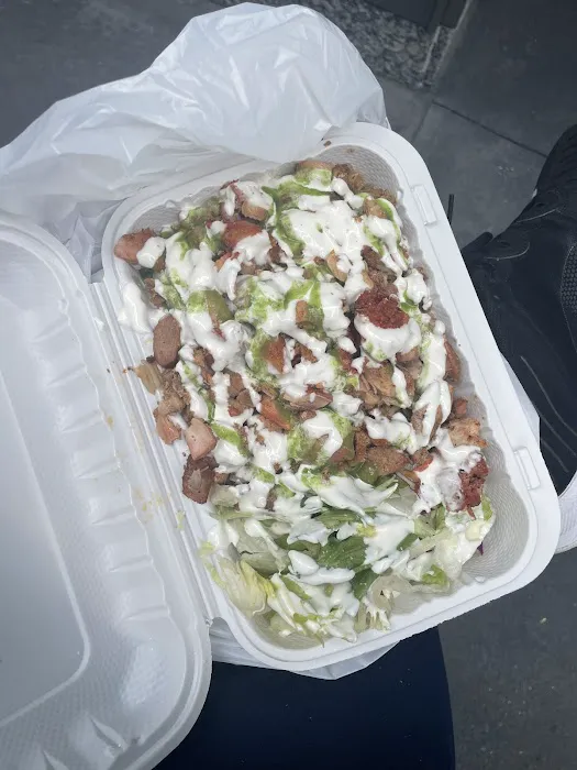 Sammy's Halal Food Picture 3
