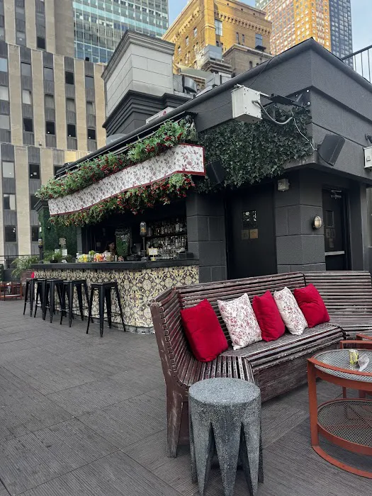 PHD Terrace at Dream Midtown Picture 9