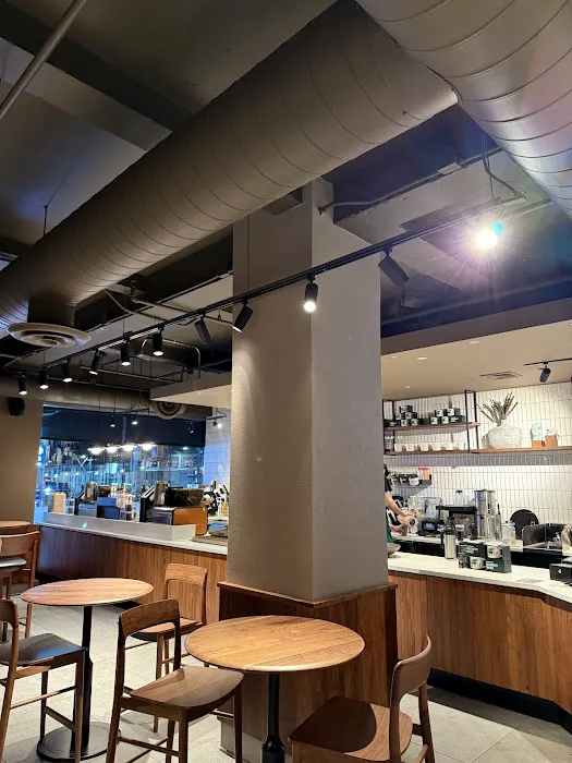 Starbucks Picture 7