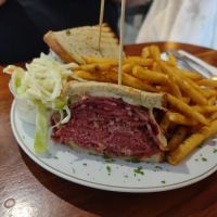 Roxy Delicatessen ico
