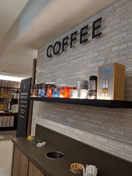 Nordstrom Ebar Artisan Coffee – Men’s Store Picture 6