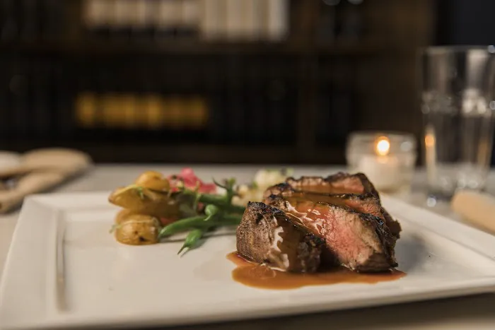 Wolf & Lamb Steakhouse Picture 4