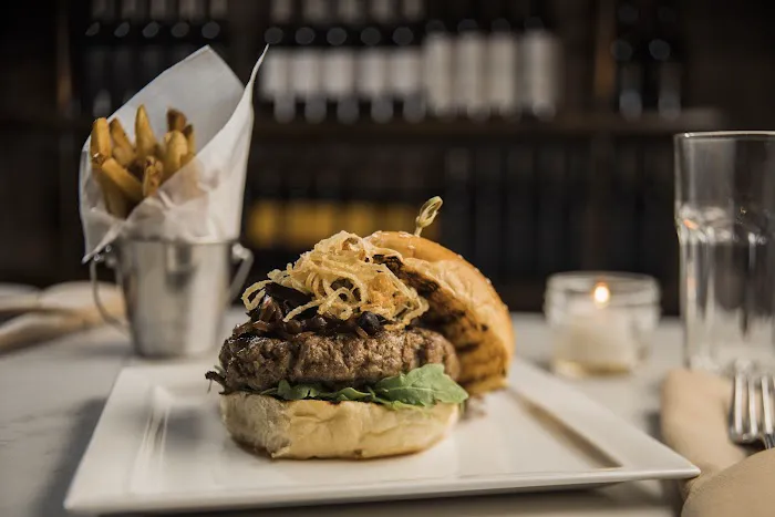 Wolf & Lamb Steakhouse Picture 2
