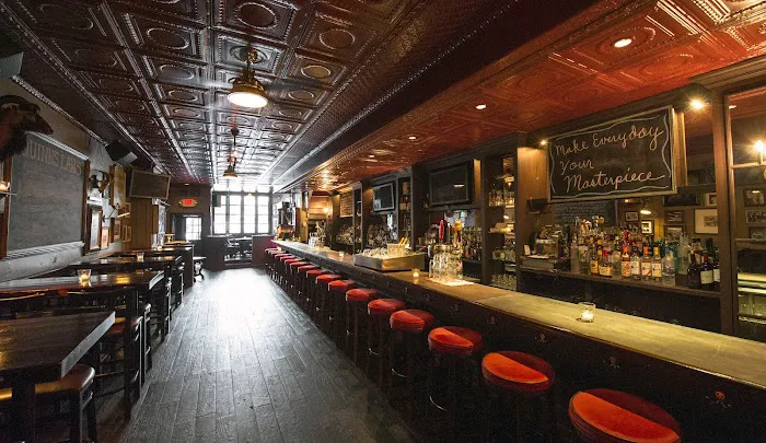 Hudson Malone: A New York Joint Picture 9