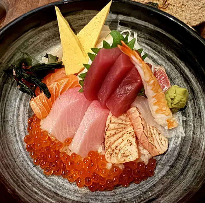 Nare Sushi Picture 1