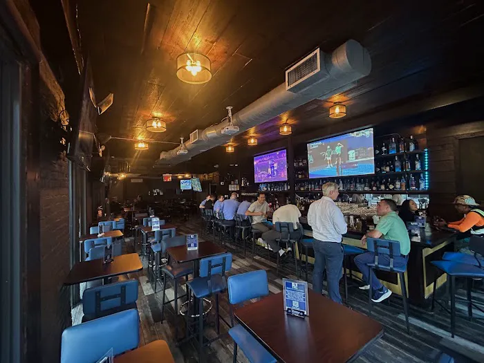Tipsy Turtle Bar and Cafe Picture 9