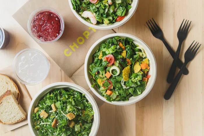Chopt Creative Salad Co. Picture 2
