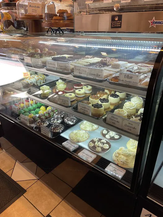 Crumbly Cafe & Bakery Picture 7