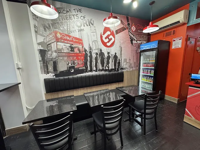 Shah’s Halal Food Picture 3