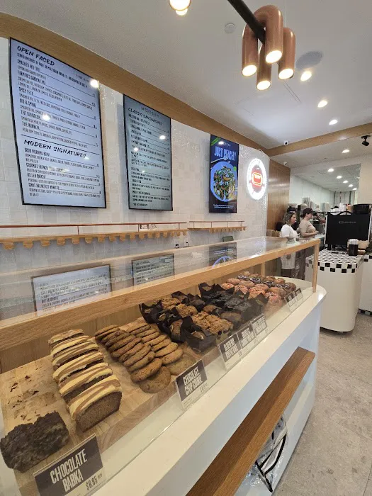 Modern Bread and Bagel Picture 7