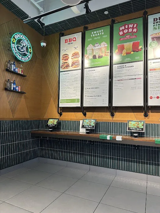 Shake Shack 630 Lexington Ave - 54th & Lex Picture 4