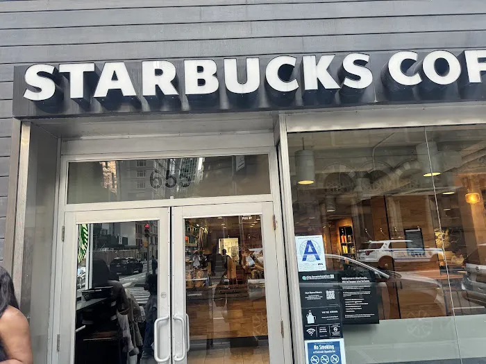 Starbucks Picture 9