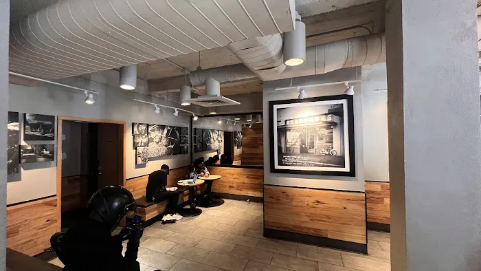 Starbucks Picture 1