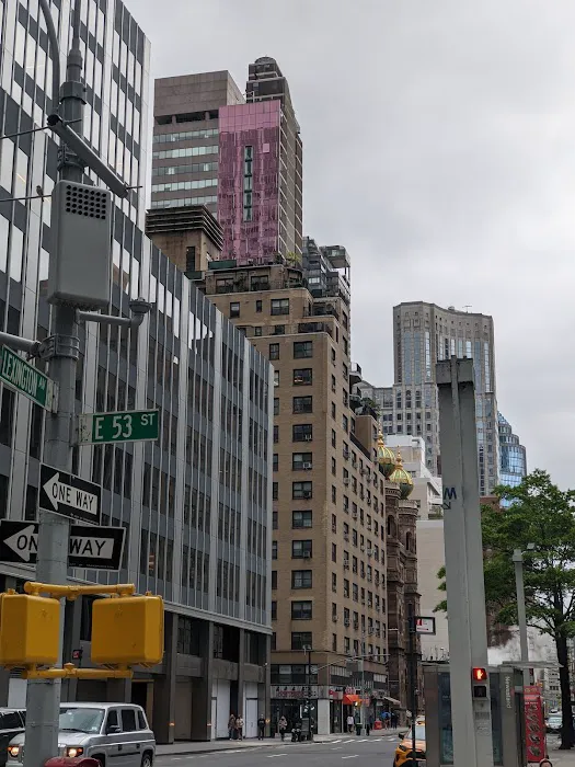 55th & Lex Picture 4